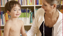 Silke Versemann schafft Vertrauen bei der Osteopathie für Kinder und Säuglinge